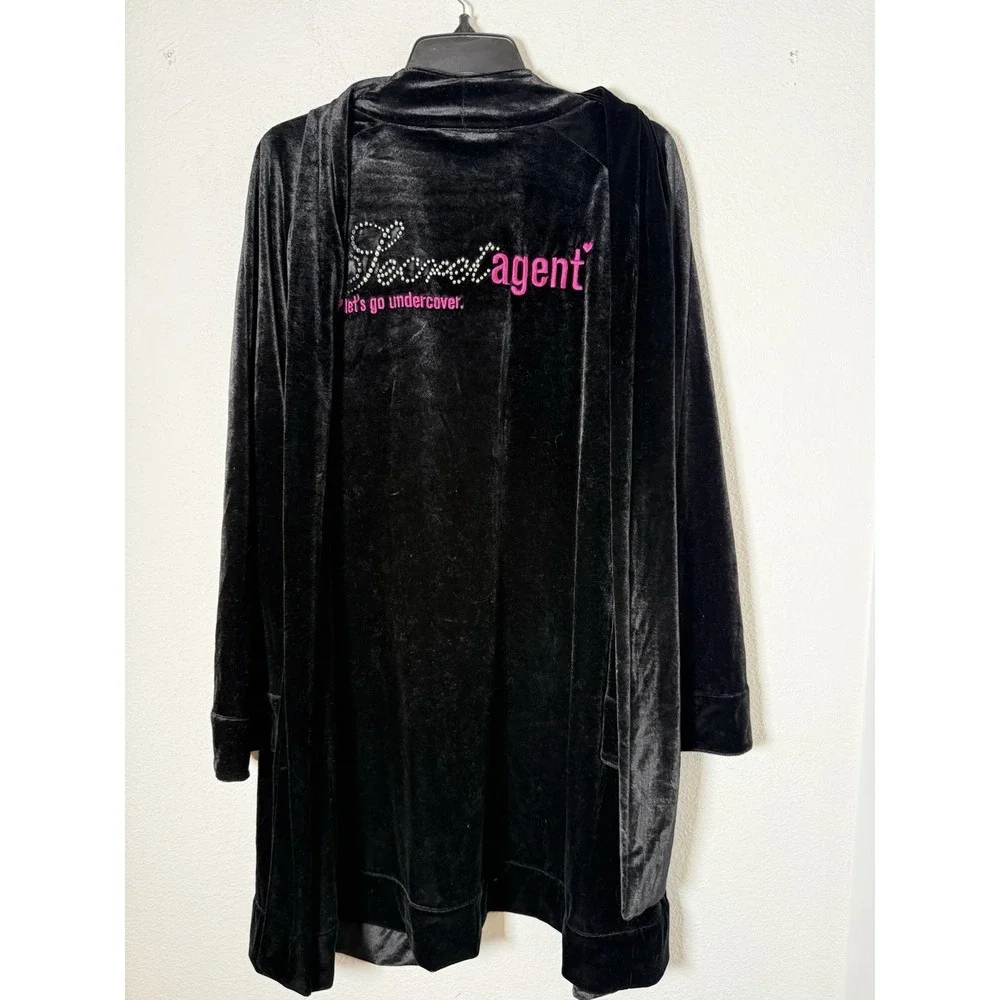 Limited Edition Victoria Secret Vintage Secret Agent Velvet Robe Size Med‎